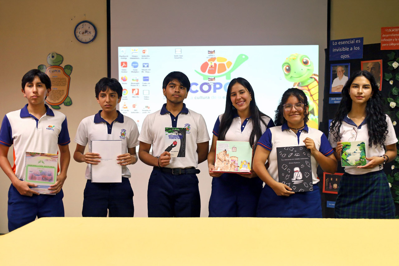 La familia copolina de Inicial hasta tercer grado se unió para celebrar una integración al estilo de las series infantiles 